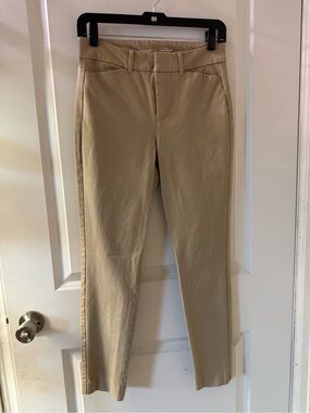 Old Navy Women’s Pixie Skinny Pants in Khaki